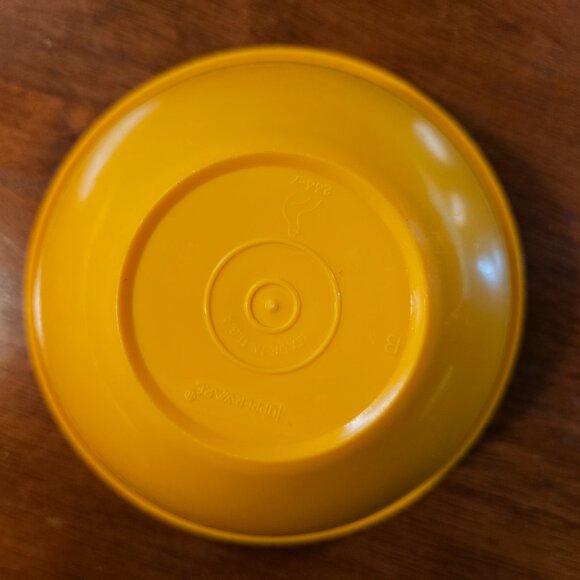 2 Vintage Tupperware Bowls 233-10, 233-7 No Lids - Picture 6 of 10